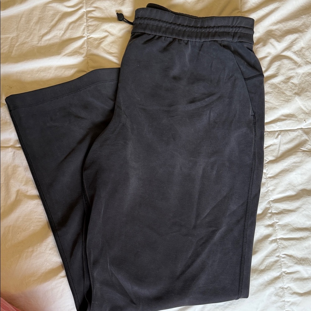 lululemon athletica soft stream wide leg pant